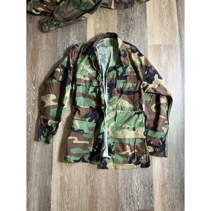 US Military Woodland Camo BDU Field Jacket‎ Small Short 8415-01-390-8539 Ripstop